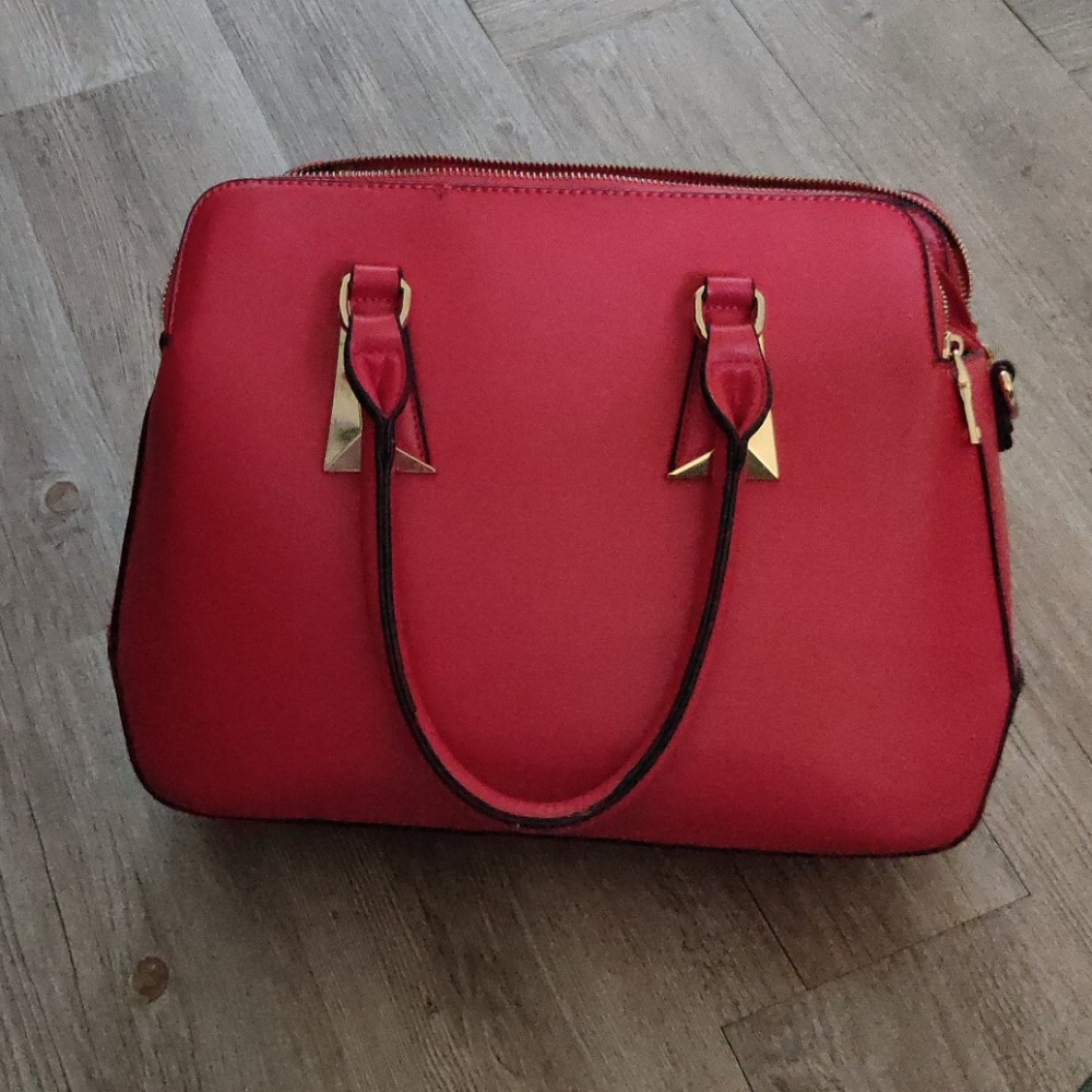 Beautiful RED vegan leather bag/purse